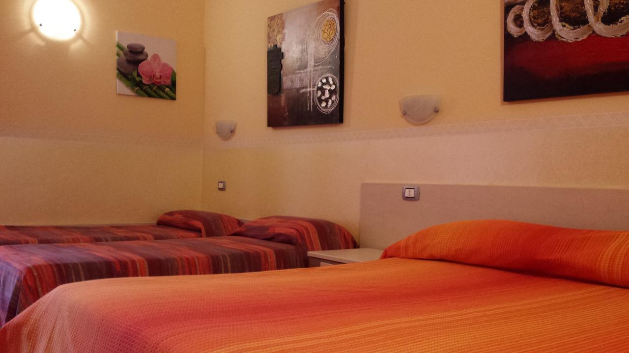 B&B Lo Sparviero チヴィタ 部屋 写真